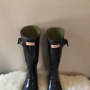 Black Hunter Boots WIDE CALF- tall gloss black